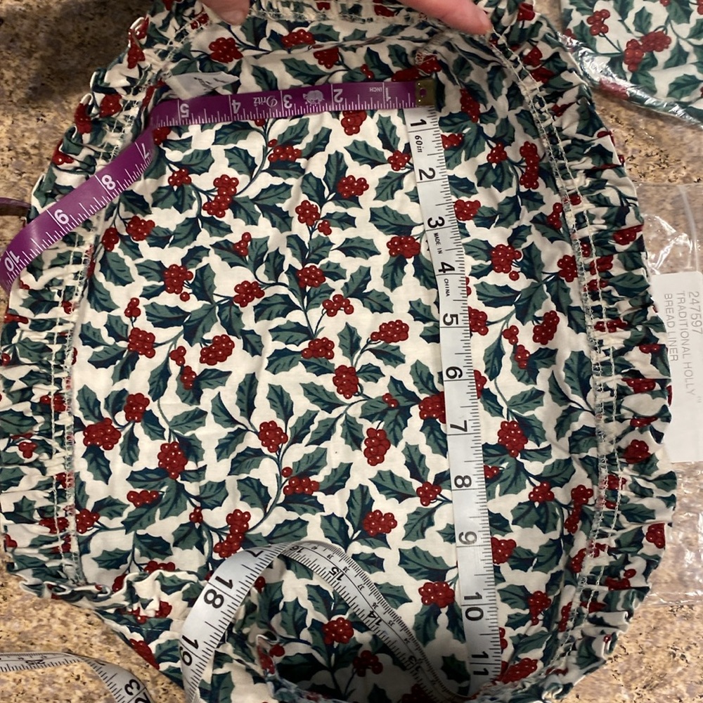 5 Longaberger Traditional Holly Fabric Basket Liners Possibly For Thyme, Bread - Picture 3 of 17